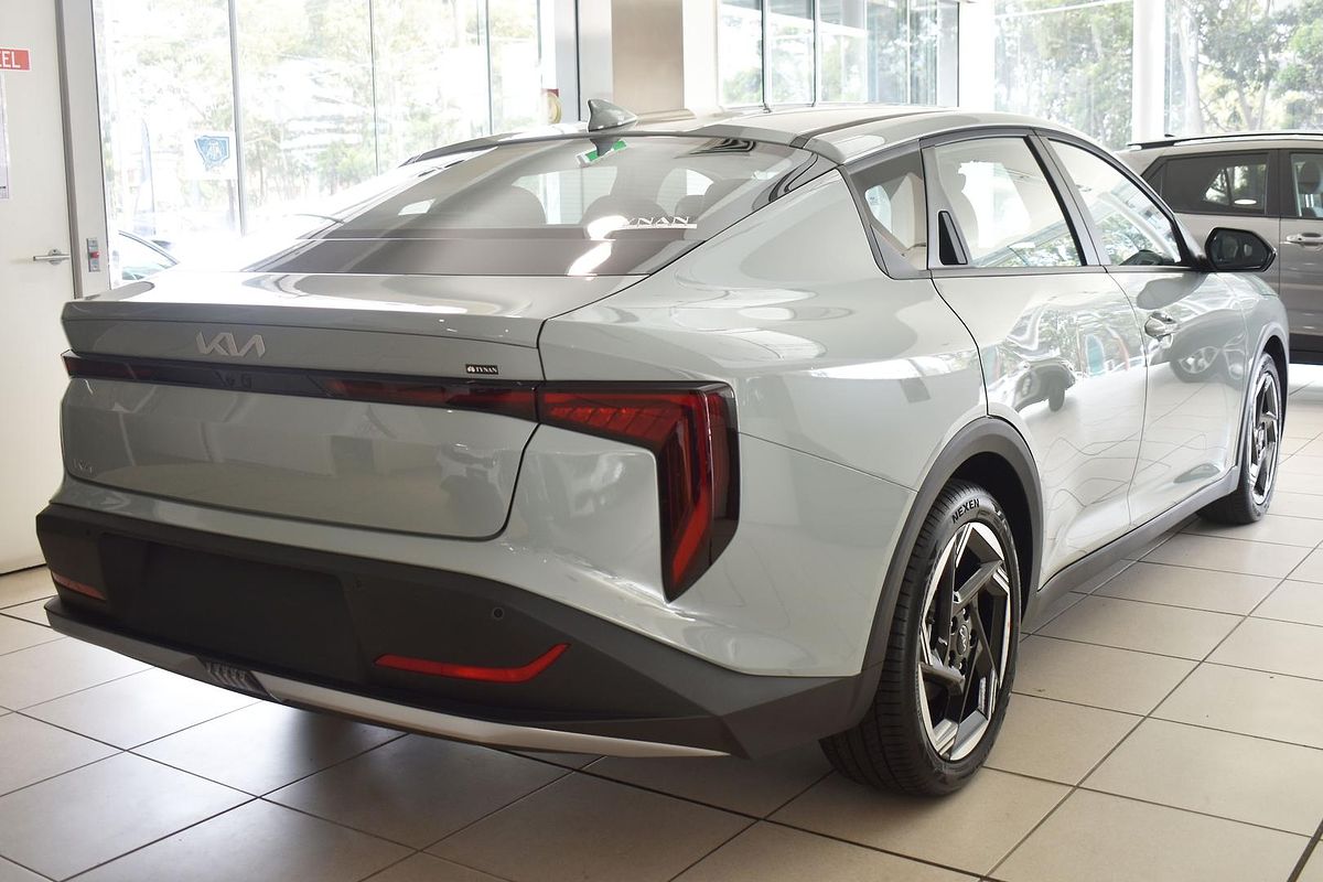 2025 Kia K4 Sport CL4m