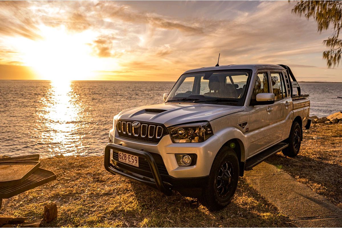 2022 Mahindra PIK-UP S11 4X4