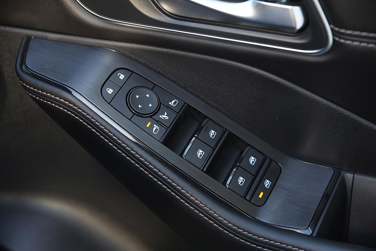 2024 Nissan X-TRAIL ST-L T33