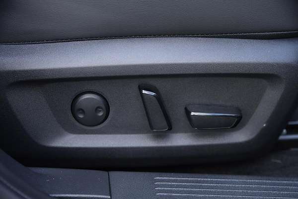 2024 Nissan X-TRAIL ST-L T33