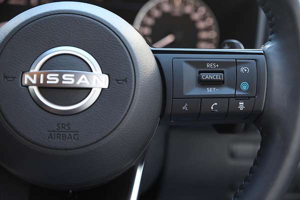 2024 Nissan X-TRAIL ST-L T33