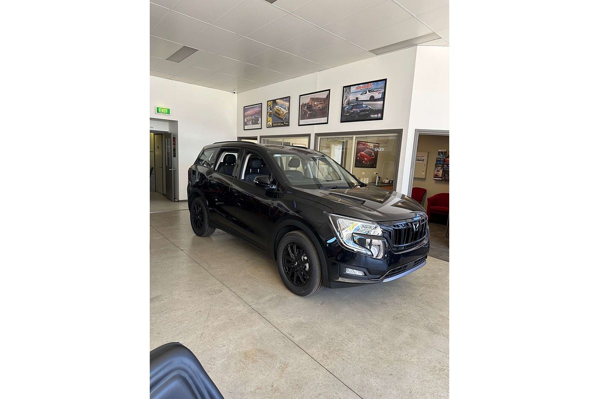 2024 Mahindra XUV700 AX7L Black Edition