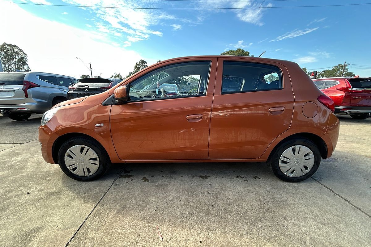 2016 Mitsubishi Mirage ES LA