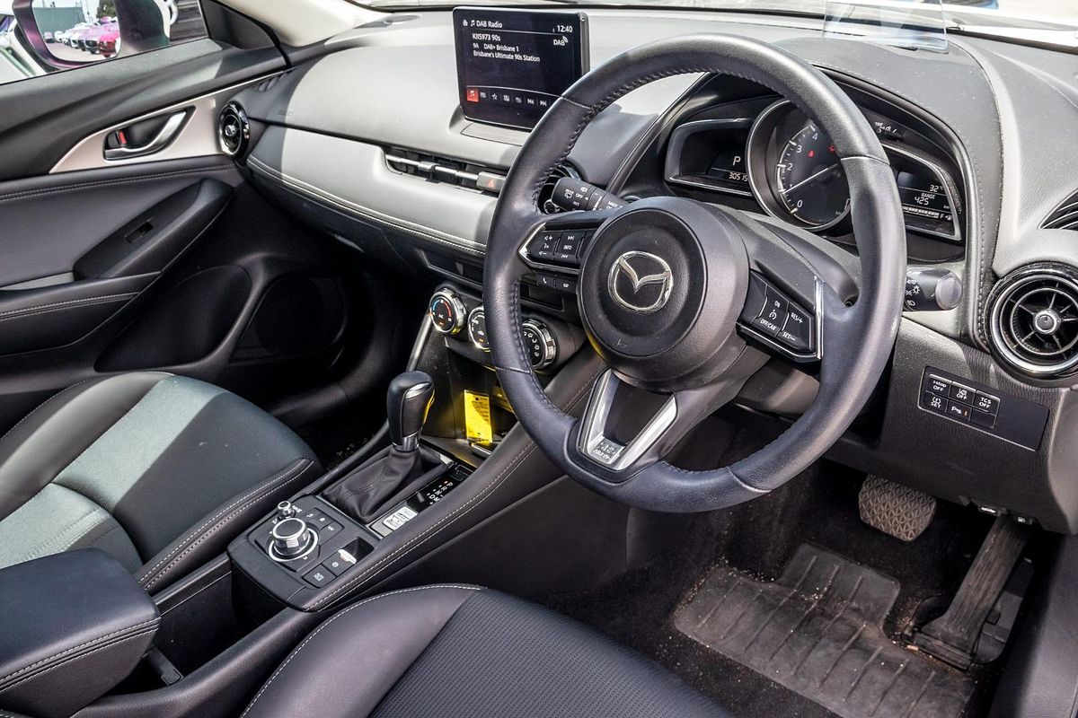 2022 Mazda CX-3 sTouring DK