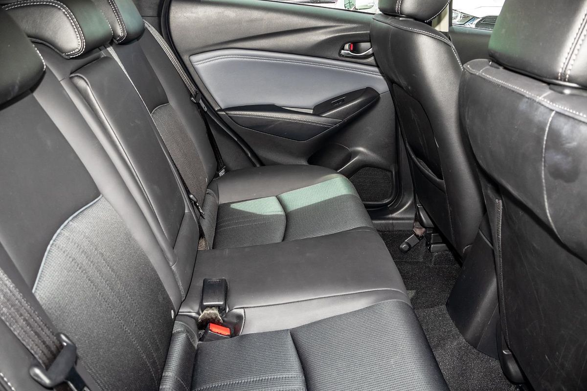 2022 Mazda CX-3 sTouring DK