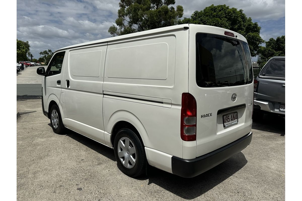 2017 Toyota HiAce LWB KDH201R MY16