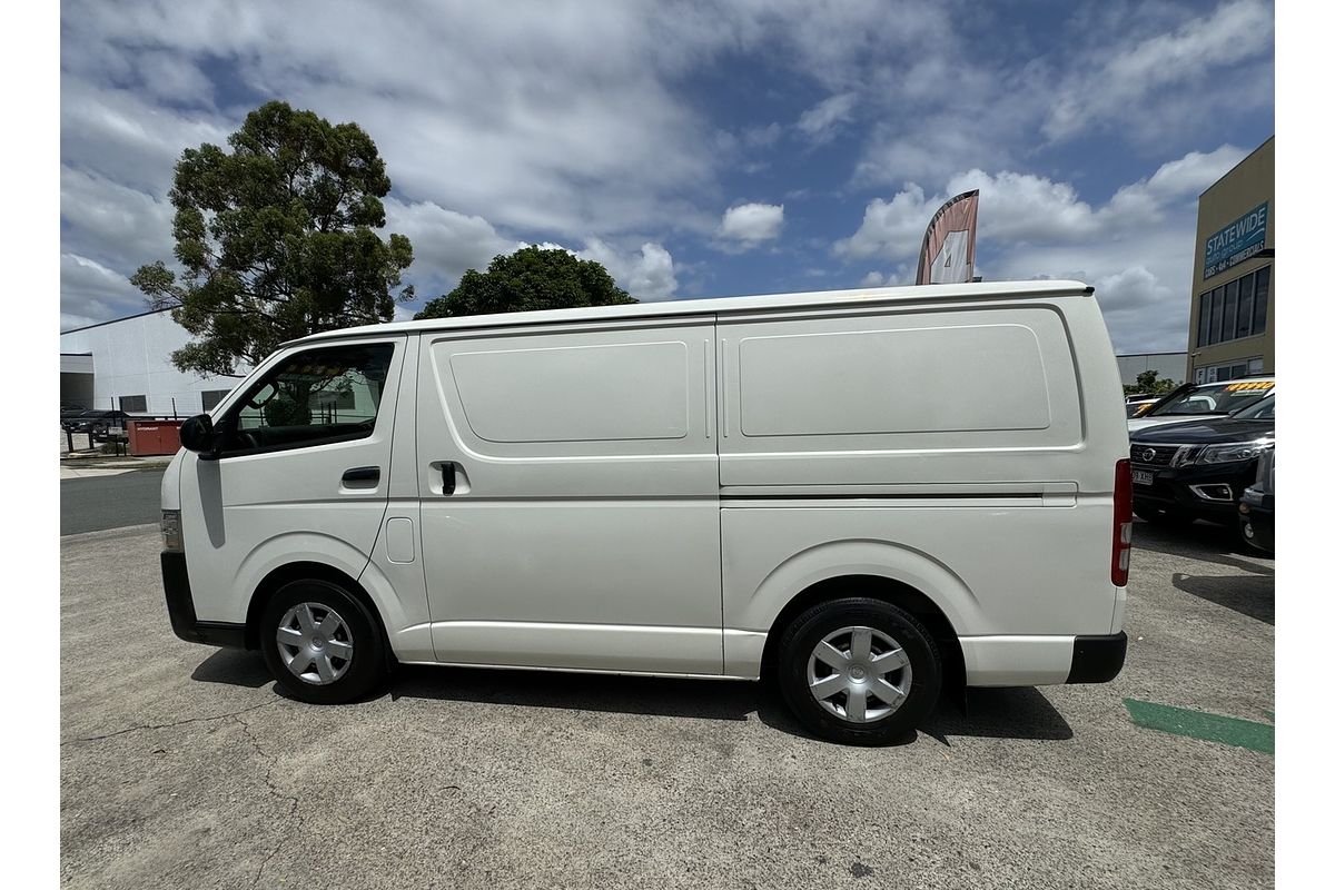 2017 Toyota HiAce LWB KDH201R MY16