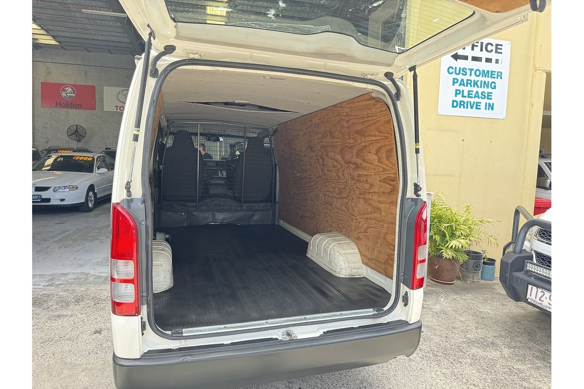 2017 Toyota HiAce LWB KDH201R MY16