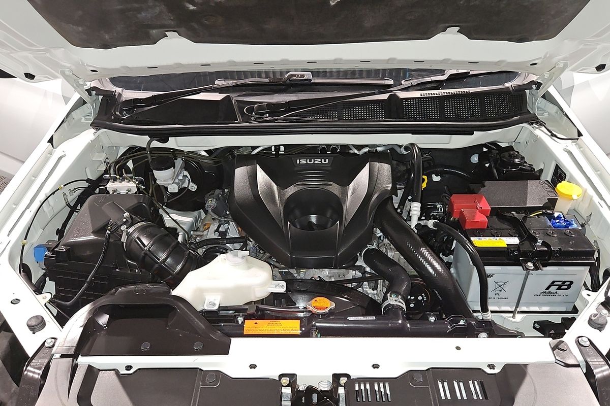 2022 Isuzu MU-X LS-T