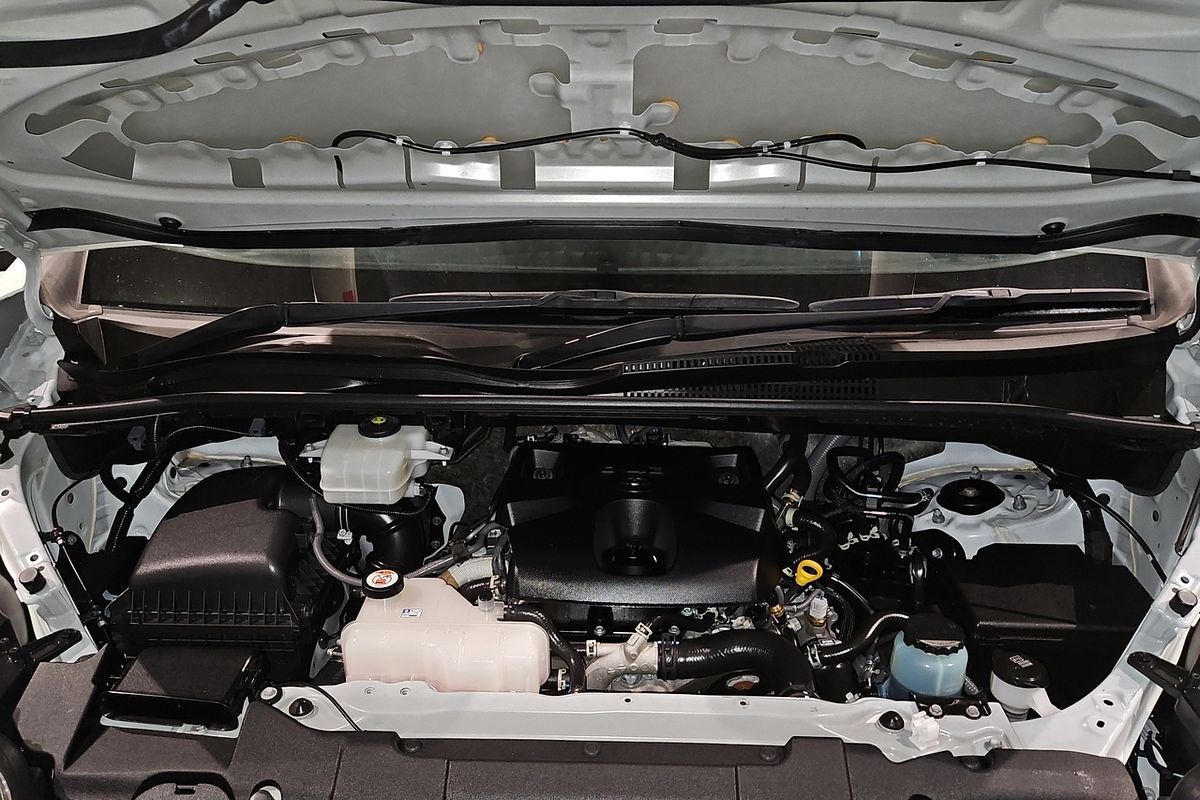 2021 Toyota Hiace GDH300R LWB