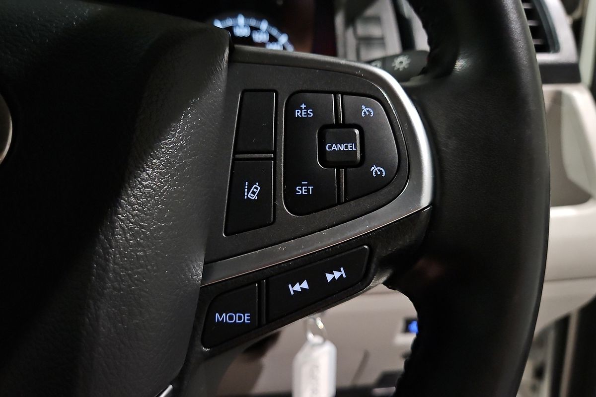 2021 Toyota Hiace GDH300R LWB