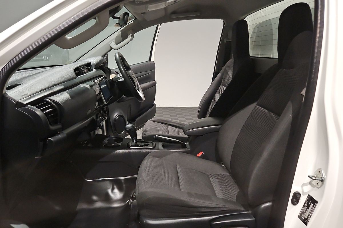 2019 Toyota Hilux SR GUN126R 4X4