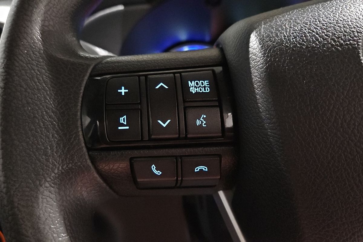 2019 Toyota Hilux SR GUN126R 4X4