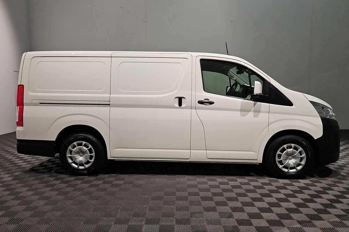2019 Toyota Hiace GDH300R LWB