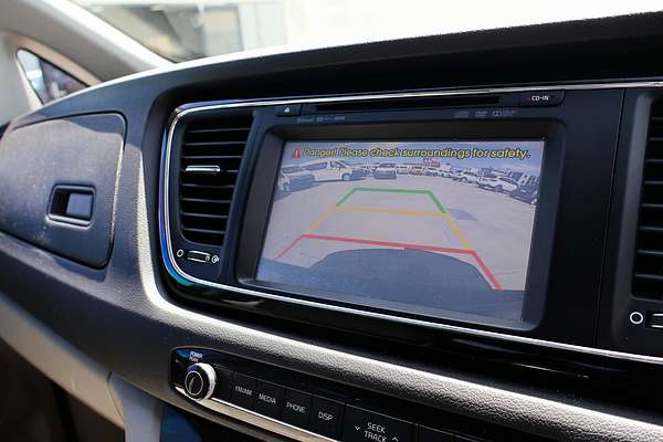2017 Kia Carnival SLi YP