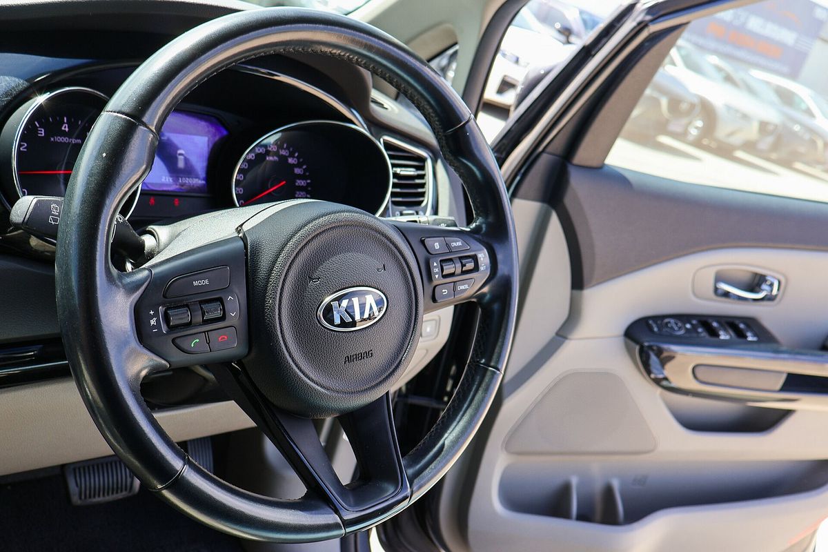 2017 Kia Carnival SLi YP