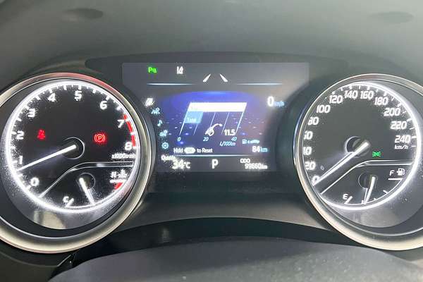 2019 Toyota Camry SX GSV70R