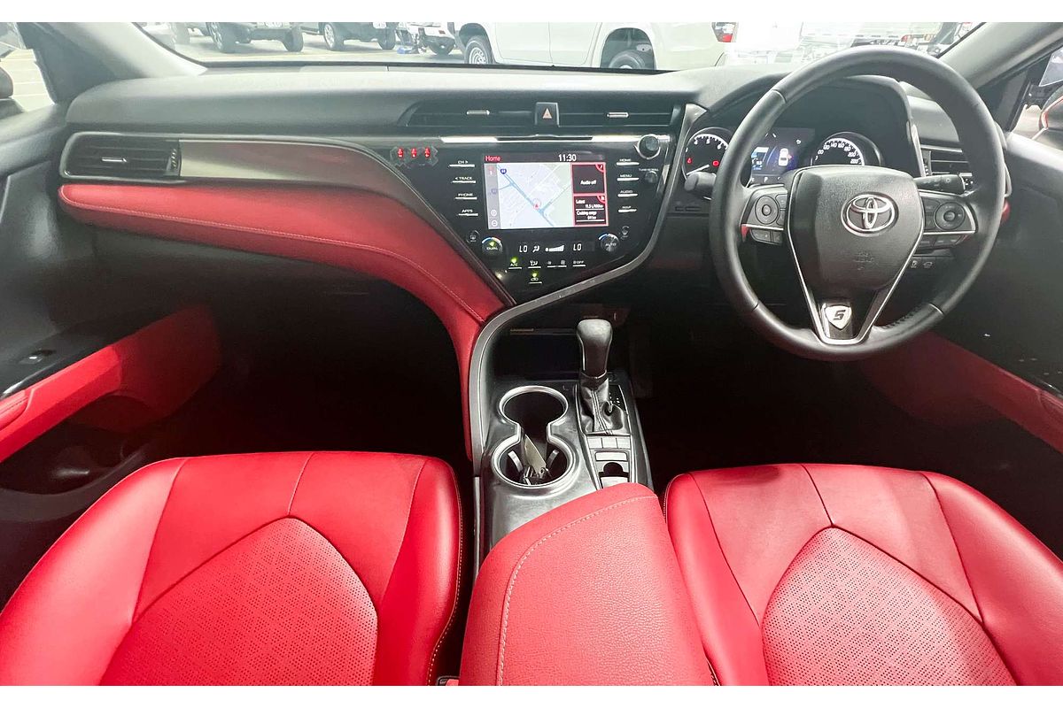 2019 Toyota Camry SX GSV70R