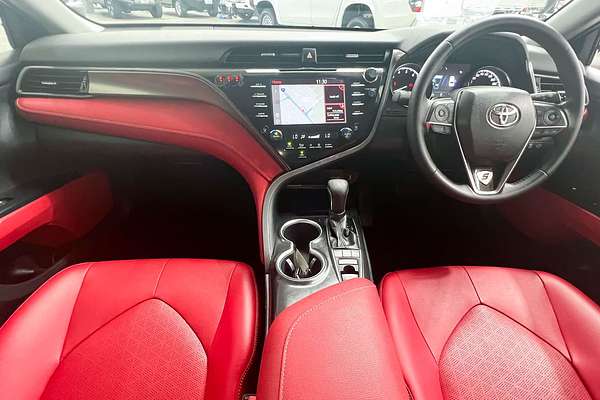 2019 Toyota Camry SX GSV70R