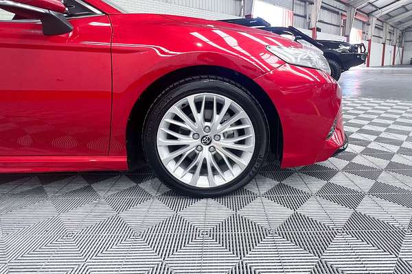 2019 Toyota Camry SX GSV70R