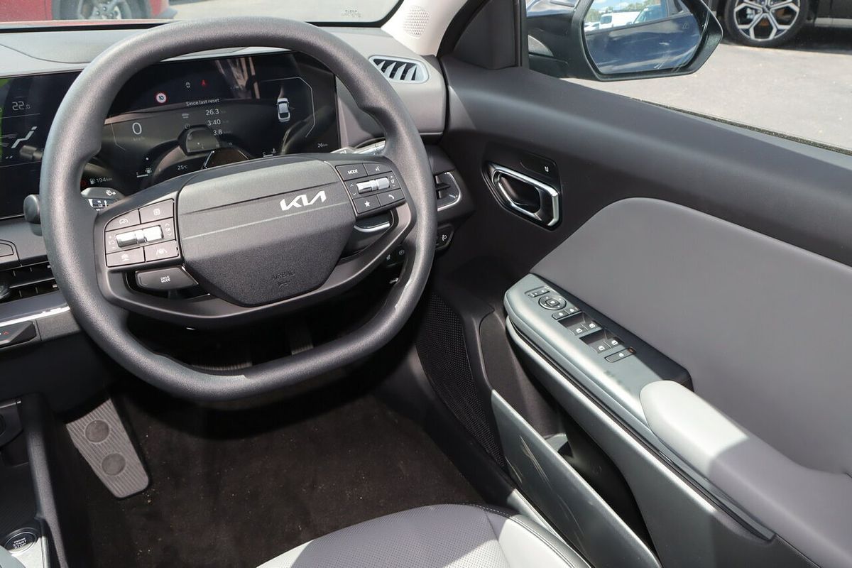 2025 Kia K4 Sport+ CL4m