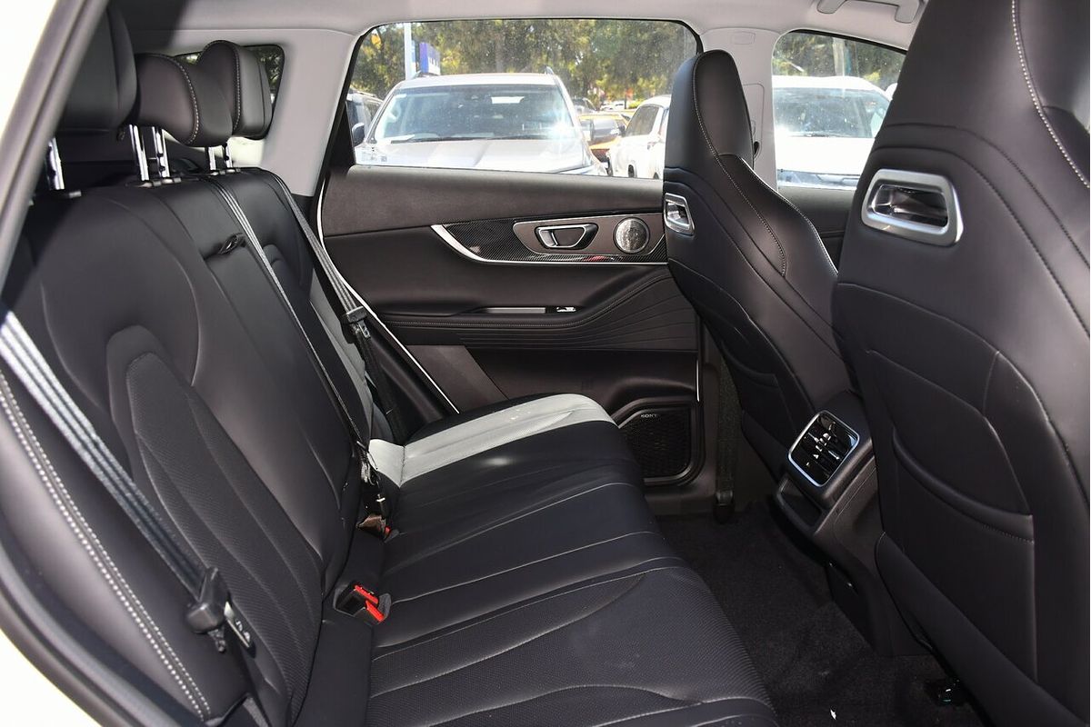 2023 Chery Tiggo 7 Pro Ultimate AWD T32