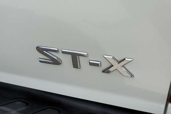 2015 Nissan Navara ST-X D23 4X4