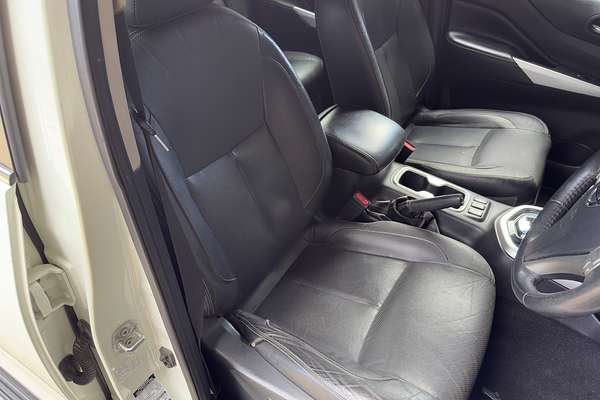 2015 Nissan Navara ST-X D23 4X4