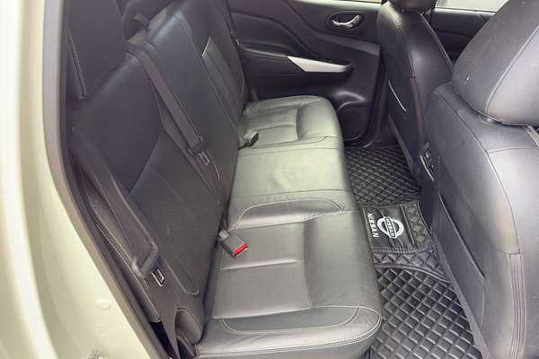 2015 Nissan Navara ST-X D23 4X4