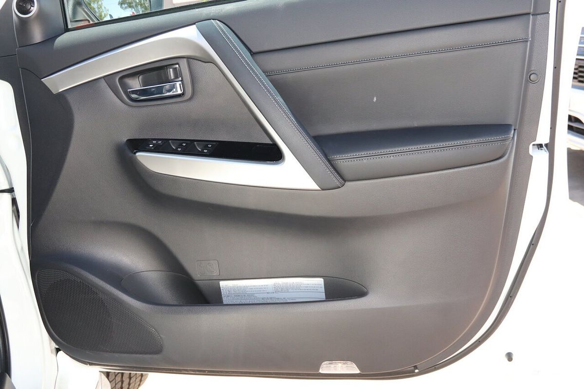 2024 Mitsubishi Pajero Sport Exceed QG