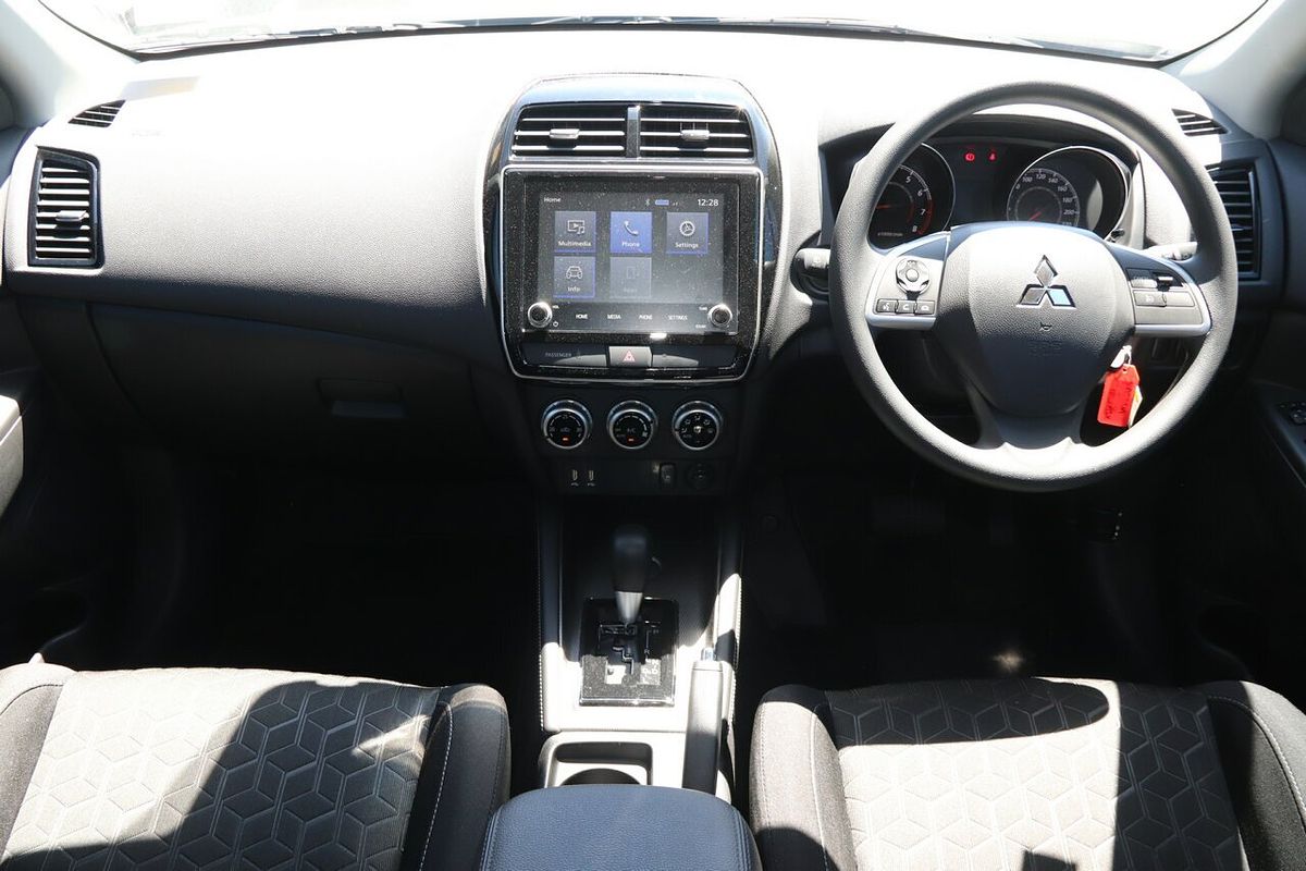 2024 Mitsubishi ASX ES XD