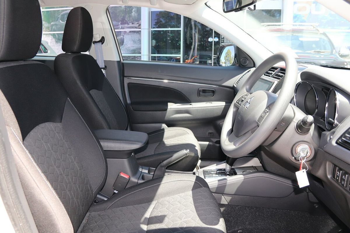 2024 Mitsubishi ASX ES XD