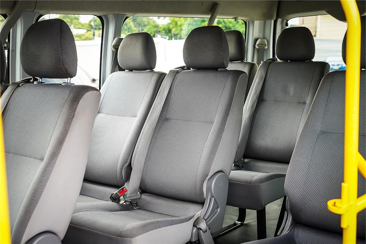 2007 Toyota Hiace Commuter KDH223R