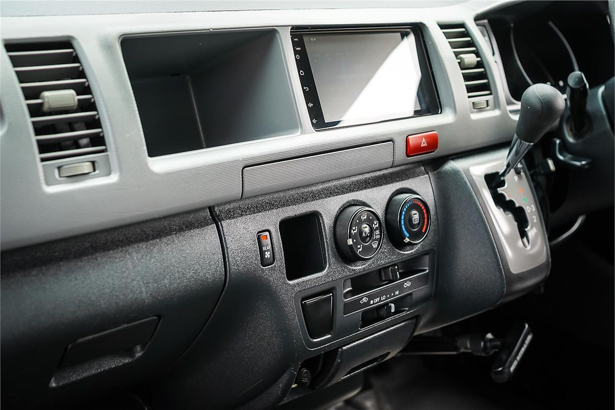 2007 Toyota Hiace Commuter KDH223R