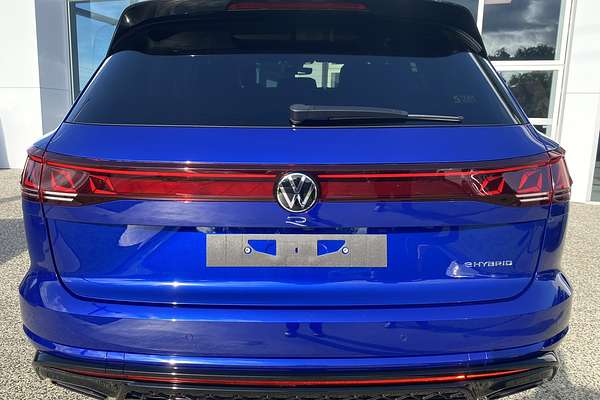 2024 Volkswagen Touareg R RC