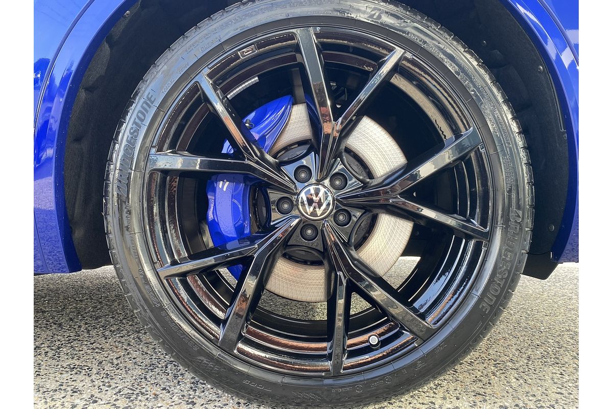 2024 Volkswagen Touareg R RC