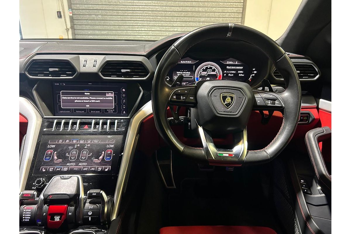 2019 Lamborghini Urus 636