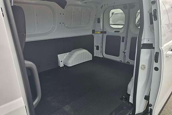 2024 LDV Deliver 7   SWB