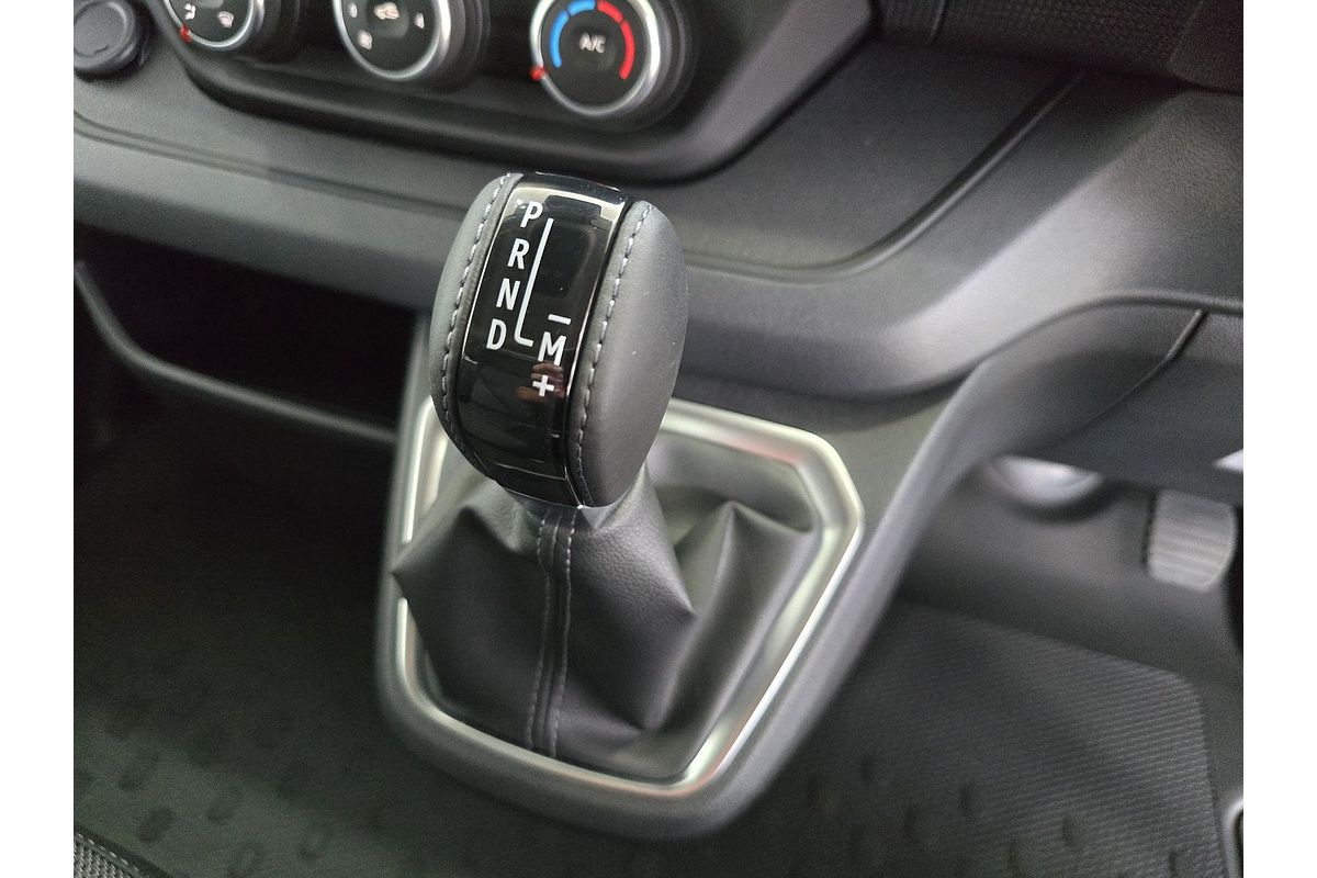 2024 Renault Trafic Pro X82 LWB