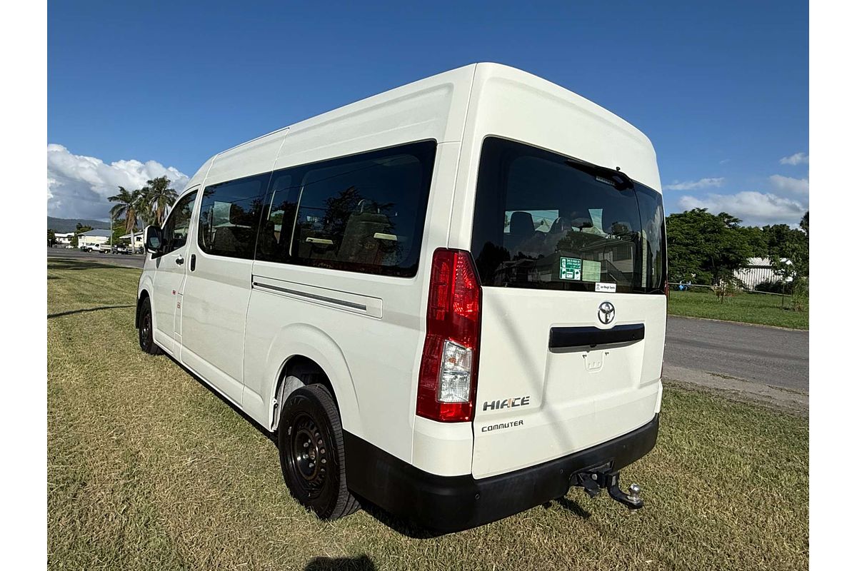 2019 Toyota Hiace Commuter GDH322R