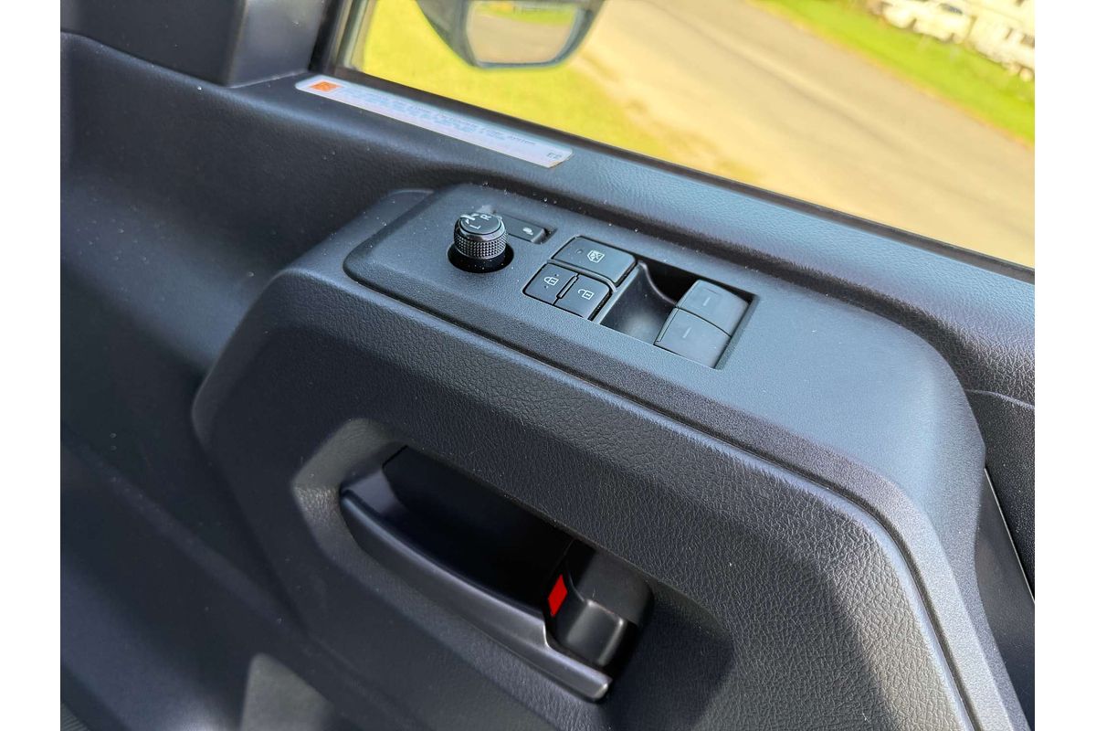 2019 Toyota Hiace Commuter GDH322R