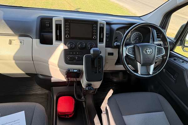 2019 Toyota Hiace Commuter GDH322R