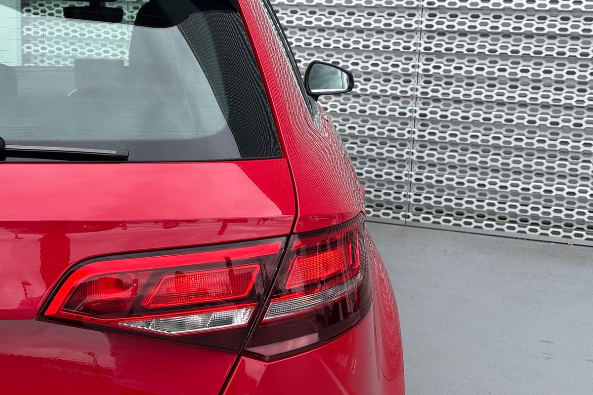 2019 Audi A3 35 TFSI S line plus 8V