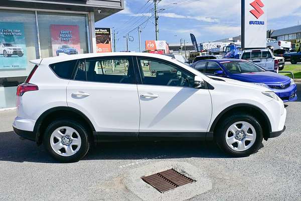 2018 Toyota RAV4 GX ZSA42R