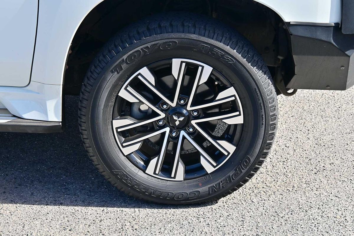 2020 Mitsubishi Pajero Sport GLS QF