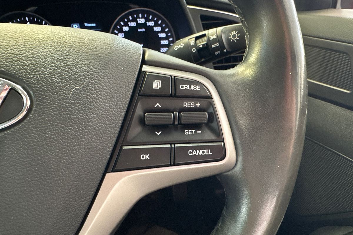 2018 Hyundai Elantra Elite AD