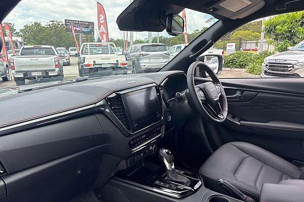 2024 Isuzu D-MAX X-TERRAIN 4X4