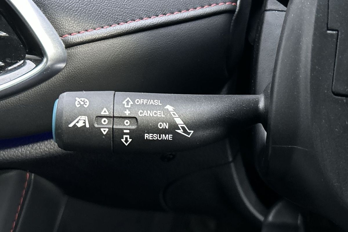 2021 MG HS PHEV Essence SAS23