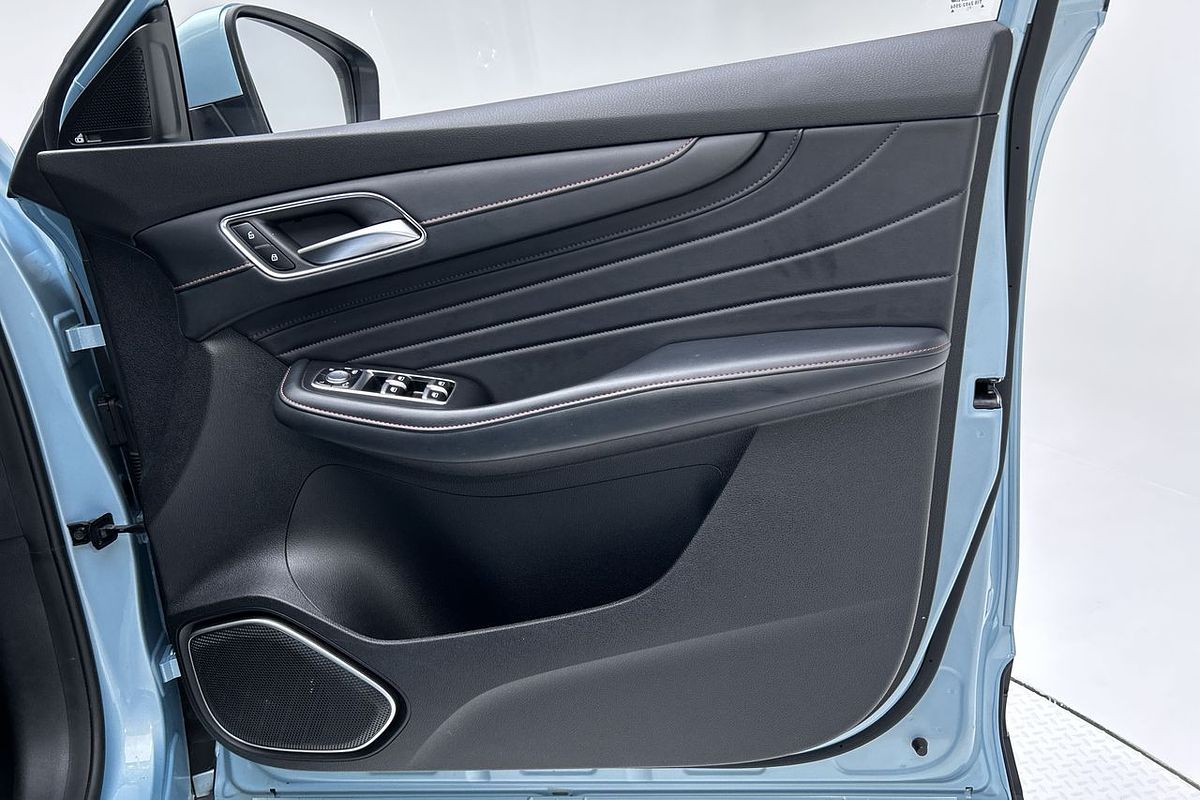 2021 MG HS PHEV Essence SAS23