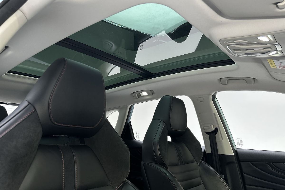 2021 MG HS PHEV Essence SAS23